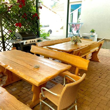 Apartments Suzy Zadar Exterior photo