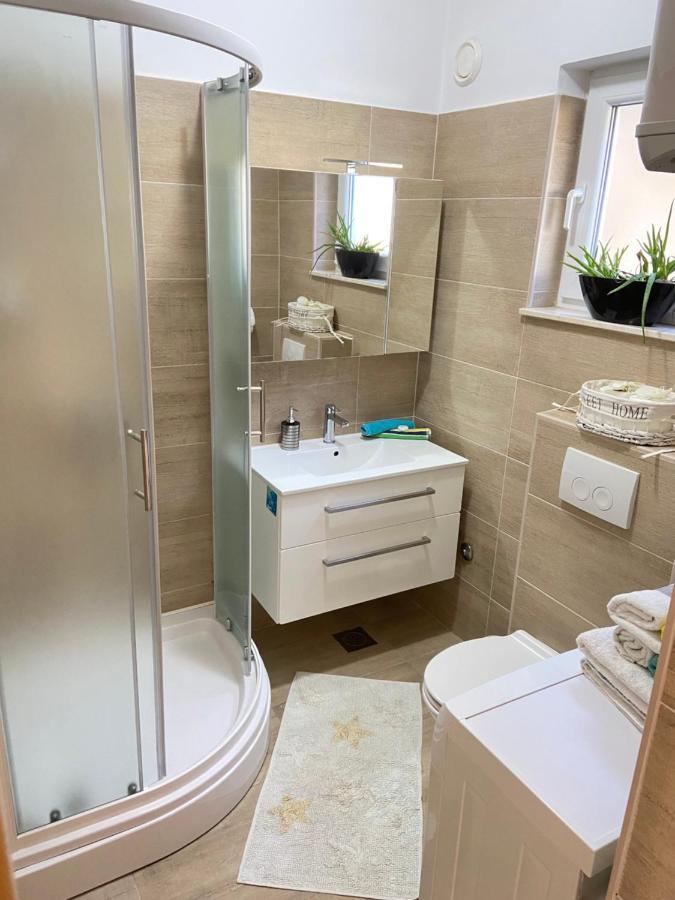 Apartments Suzy Zadar Exterior photo